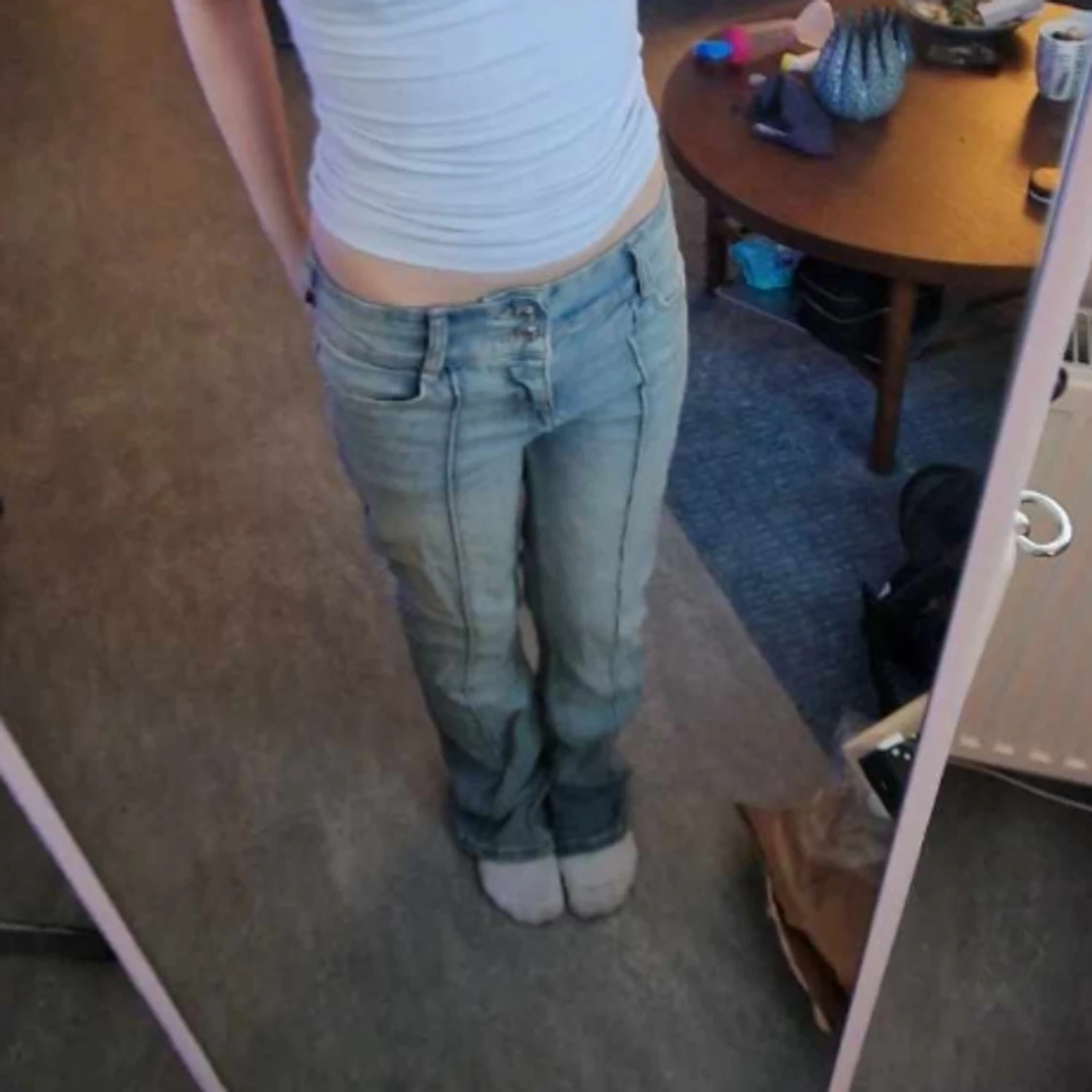 Jeans från bershka med pressveck