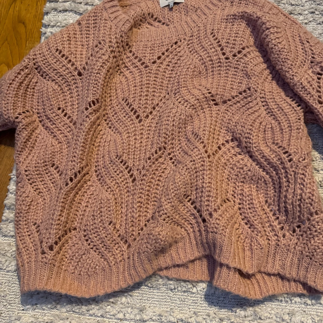 Stickad tröja  - 91