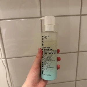 Cleanser pth - Peter thomad roth cleanser. Använd några gånger, se bild:)