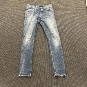 Tiger of sweden jeans - Tjena! Säljer nu dessa riktigt feta jeansen // Skick 9/10 // Vid frågor eller funderingar kom pm