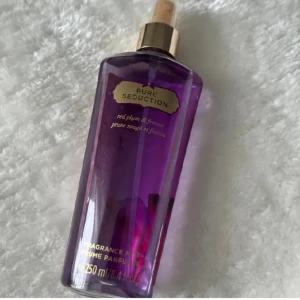 Victoria secret parfym - Victoria secret ”puré seduction” parfym💗