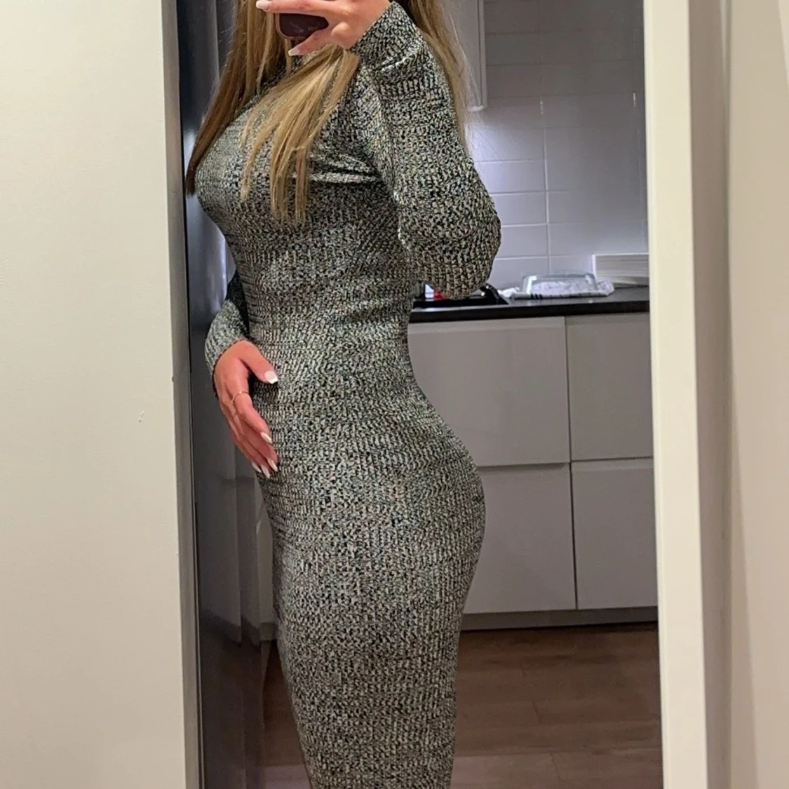 Långklänning ifrån H&M🩶 - 90