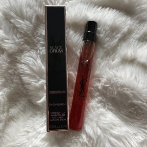 Black opium - Black opium YSL parfym 10 ml, oöppnad.❤️