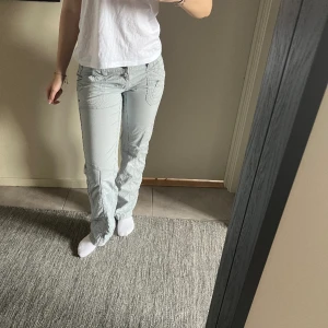 Byxor - Såå fina och coola byxor, köpta second hand men själv har jag inte använt de mer än en gång!💞