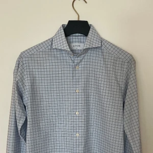 ETON skjorta - Välbevarad Eton Skjorta Storlek 38 Slim 