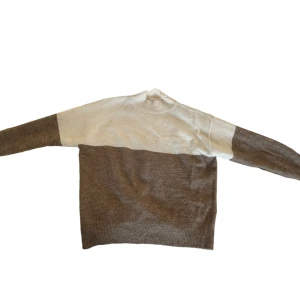 Stickad tröja - Supersöt stickad tröja☺️🩷