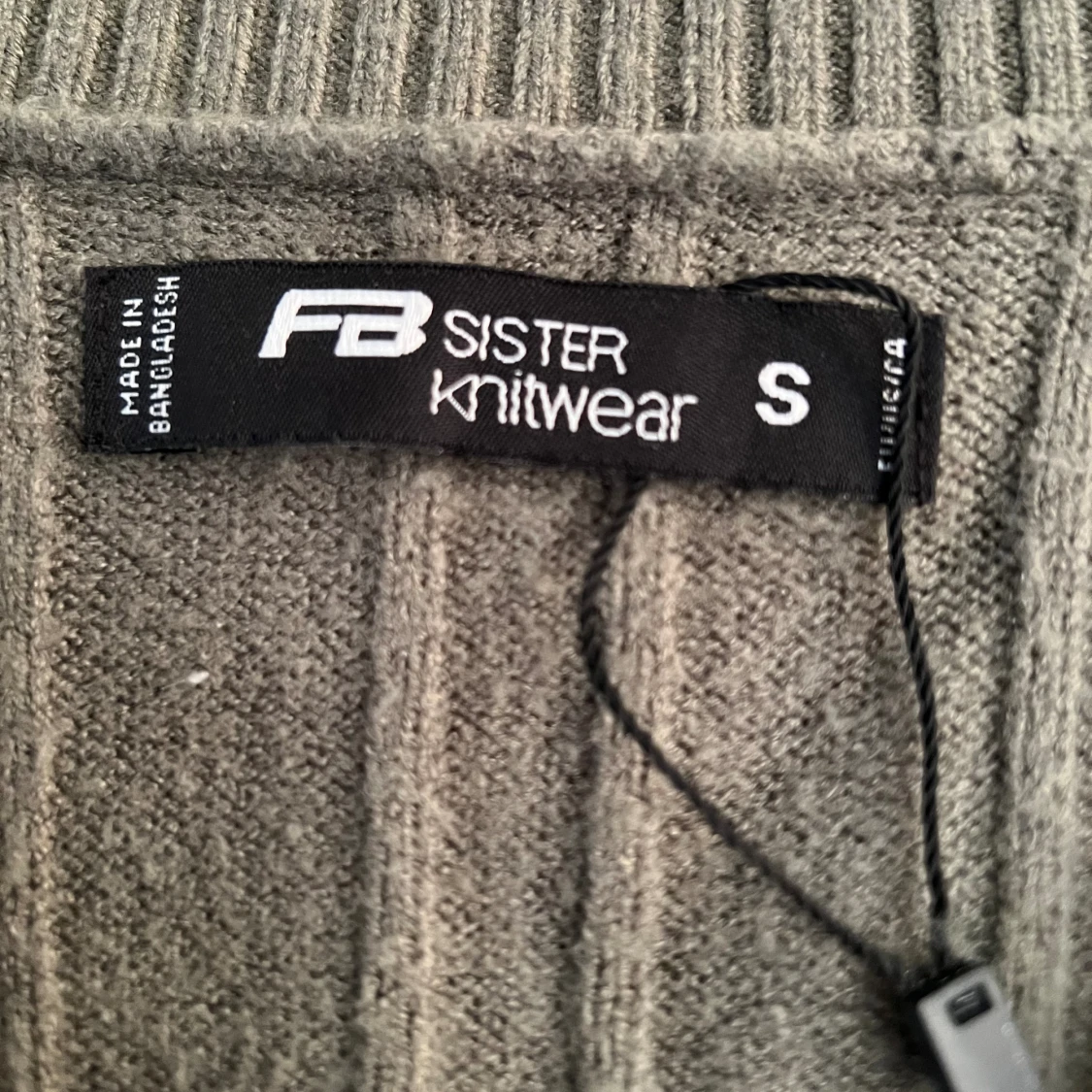 Grön stickad topp - 90