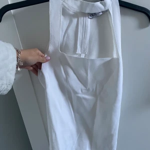 Topp - Supersöt topp från Zara, oanvänd!