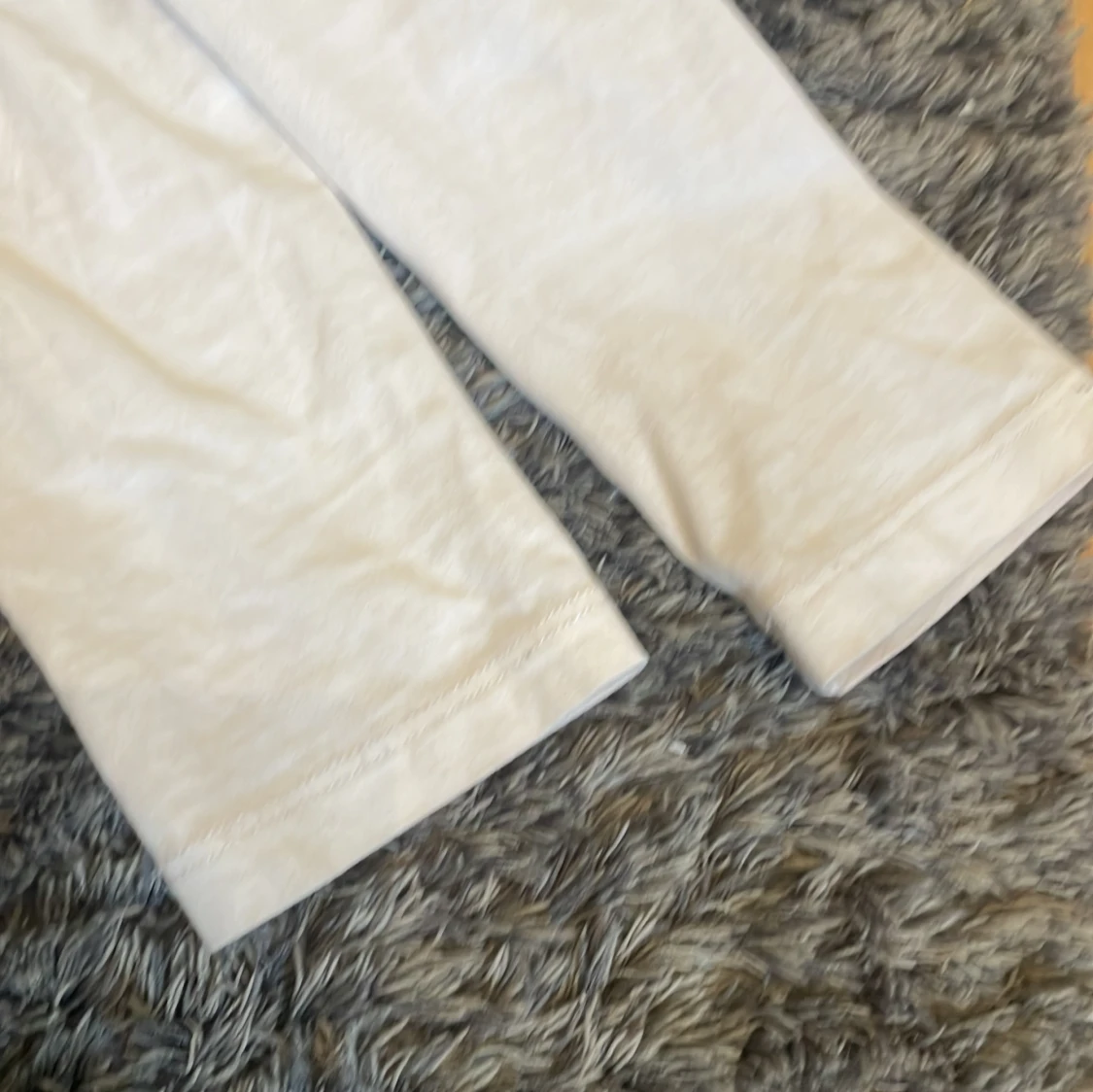 Basic vit tröja - 93