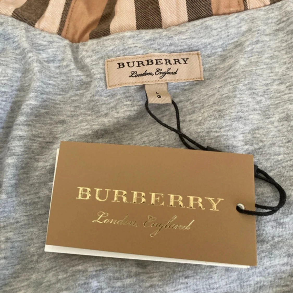 Burberry tröja  - 91