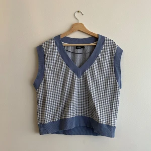 Cute vest  - Cute vest, used for some low key, everyday lolita co-ords but its time for it to be loved by someone else now since i’m moving <3