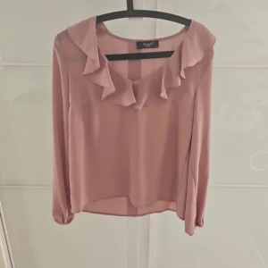 Sommrig blus - Superfin blus💗💗