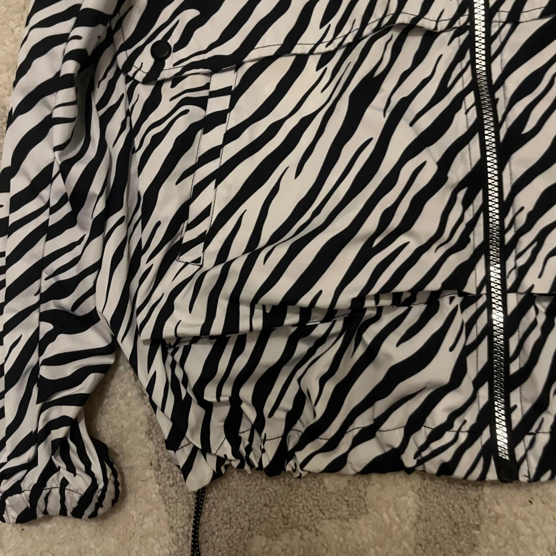 Zara regnjacka zebra  - 91