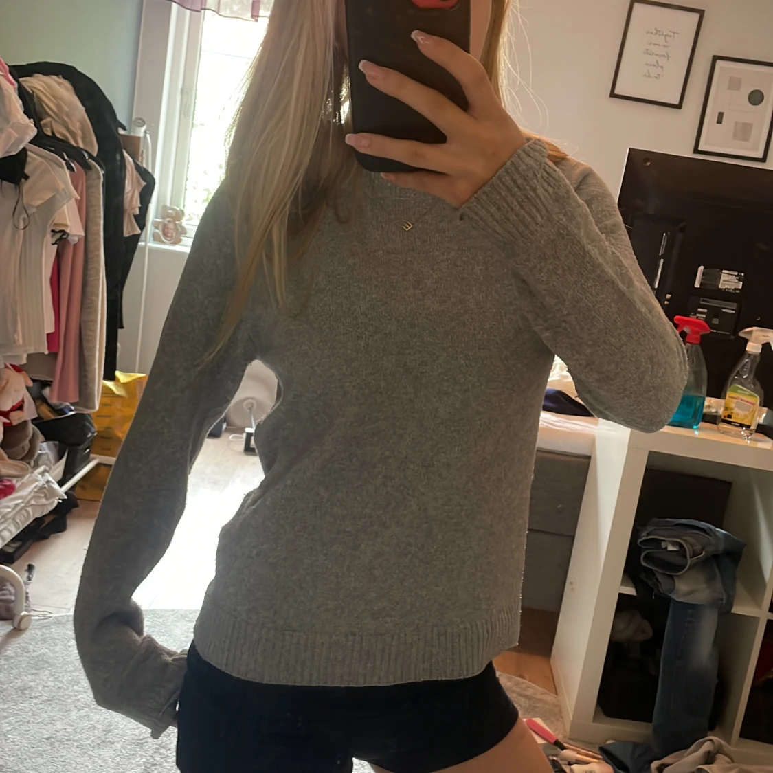 Stickad grå tröja - 90