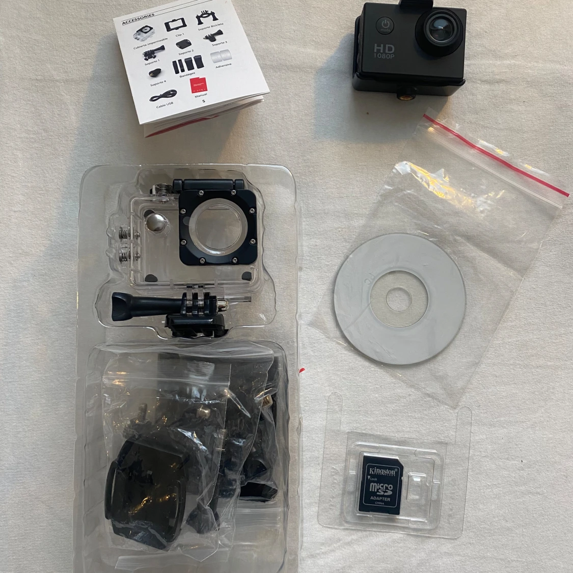 Sports Cam Full HD 1080p/720p - med tillbehör  - 90