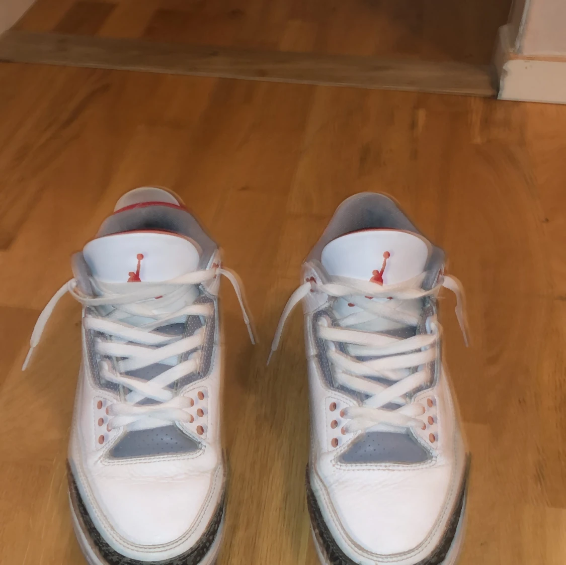 Jorden 3s Retro Fire red - 90