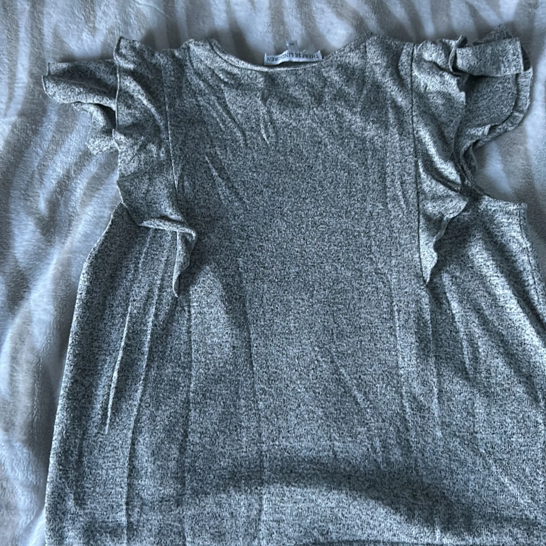 Jätte söt blus - 90