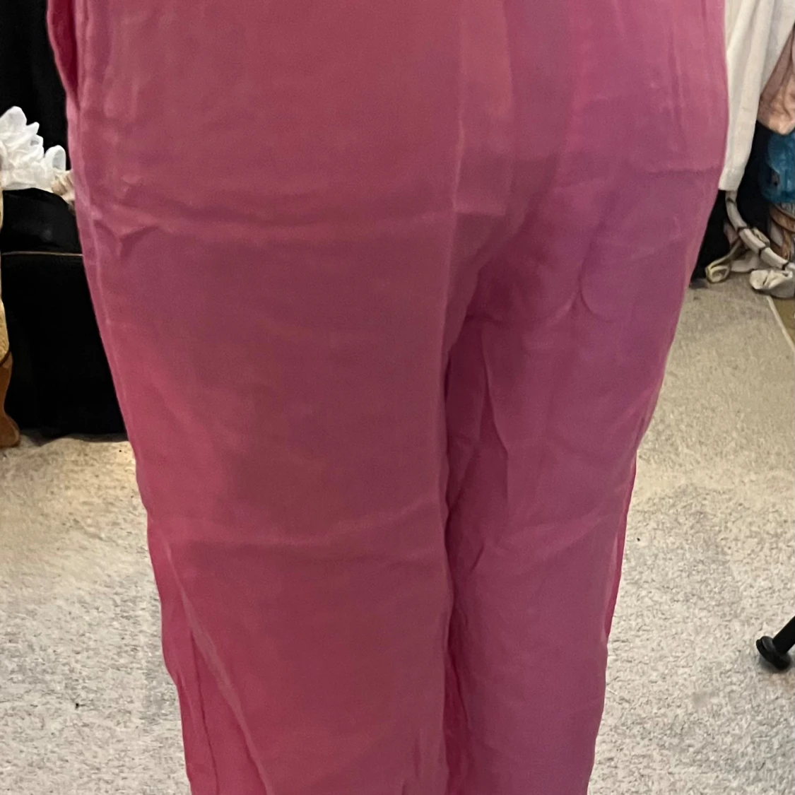 Rosa linnebyxor från Gina tricot  - 91