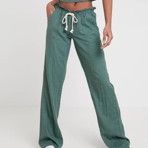 Roxy linnebyxor - Säljer helt oanvända linnebyxor ifrån Roxy i storlek M med lappen kvar 🫶🏽