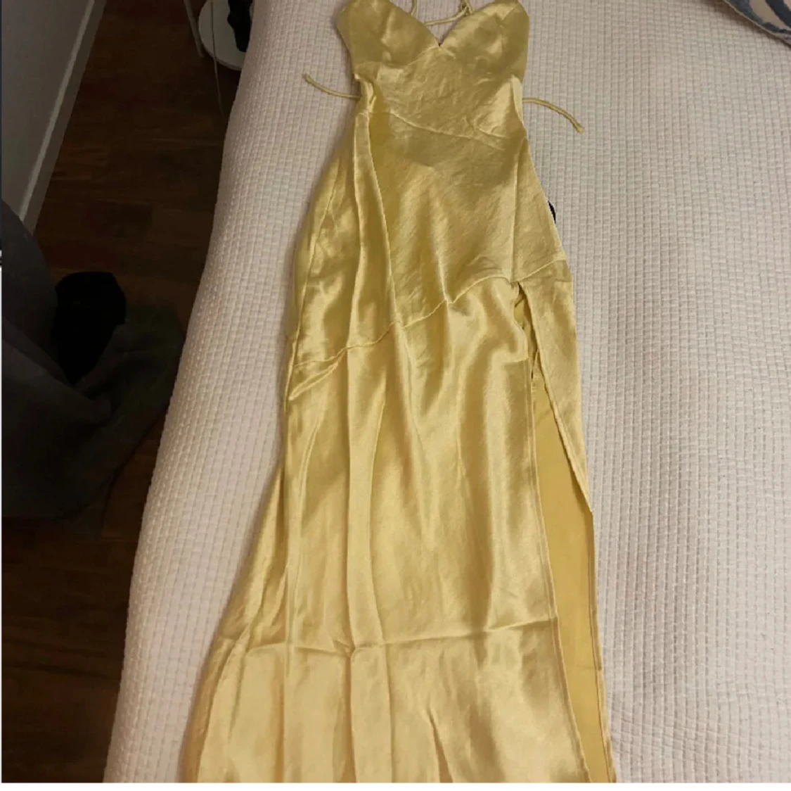 Gul långklänning  - 92