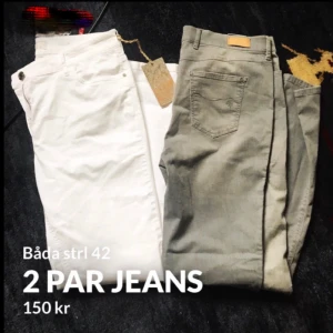Gråa & vita jeans  - Två par raka, snygga jeans i ett stretchigt, mycket bekvämt material! Jag råkade beställa fel storlek så de är helt nya 🔘◽️