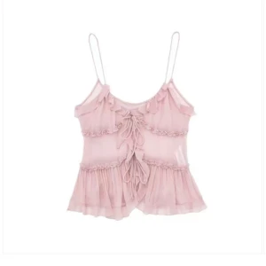 Rosa linne - Säljer denna fina toppen som tyvärr aldrig kommit till användning, helt ny💓 strl xs  Kolla gärna in de andra jag säljer!  