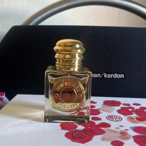 Burberry goddess - Använt fåtal gånger ca 75% kvar