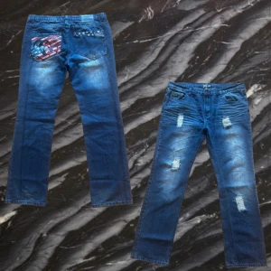Fräscha Tapout jeans - ”svåra att få tag på” - Säljer dessa finfina jeans från märket tapout! De har inga skador (av vad jag sett) och sitter löst och baggy, helt enkelt perfekta jeans för sommaren - 10/10 på skadebarometern 