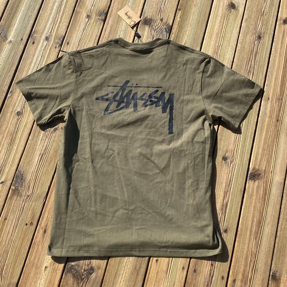 Extremt snygg Stussy t-shirt / Hör av er vid intresse!. T-shirts.