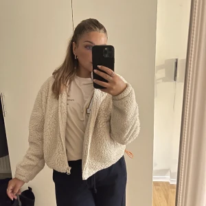 Teddy jacka - Från h&m storlek M 