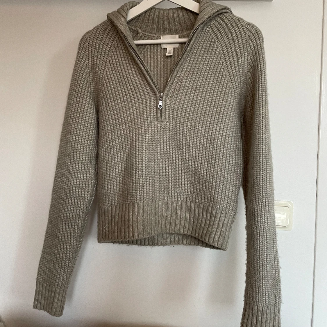 Tjocktröja med halv zip  - 90