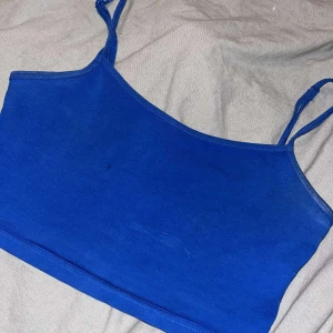 Blått linne - Säljer detta blåa minnet från shein💙