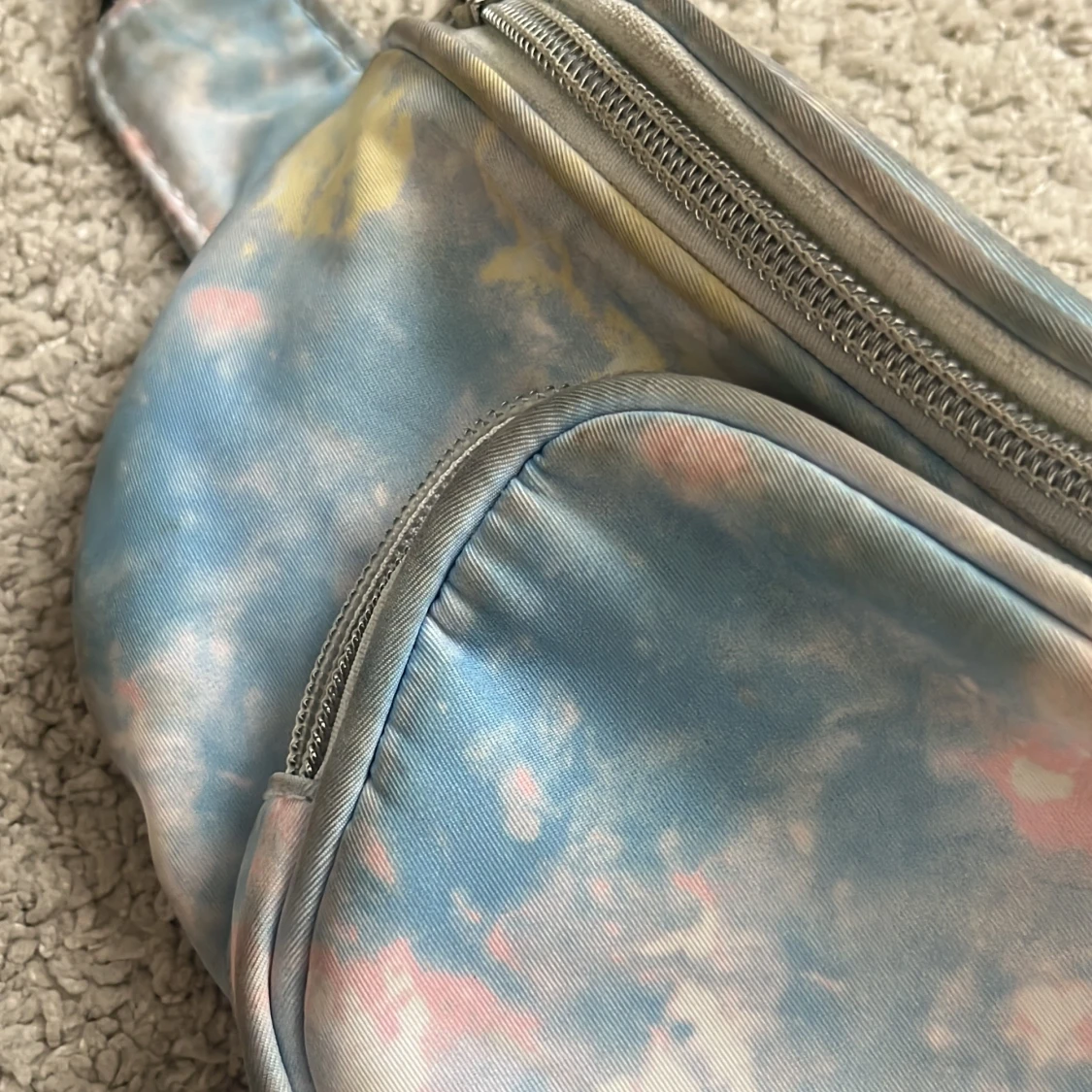 Magiskt fina magväska - 90