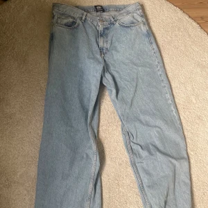 Sweet sktbs baggy fit jeans - Sweet sktbs nästan helt oanvända 