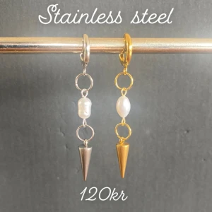 Örhängen  - Frakt 18kr ❤️