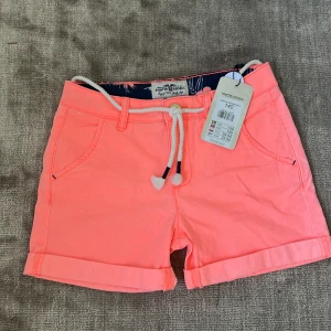 Shorts - Oanvända, prislapparna kvar