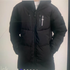 Sail racing jacka - Okej skick, har använt den 2 vintrar.