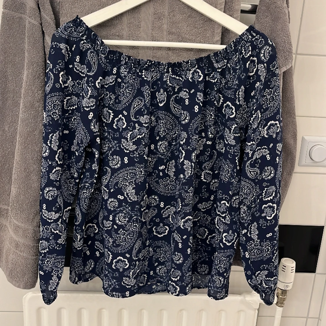 Stradivarius blus  - 1