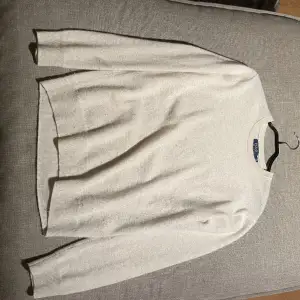  En polo Ralph Lauren tröja i full Kashmir  nypris 3000 mitt pris 1500kr 