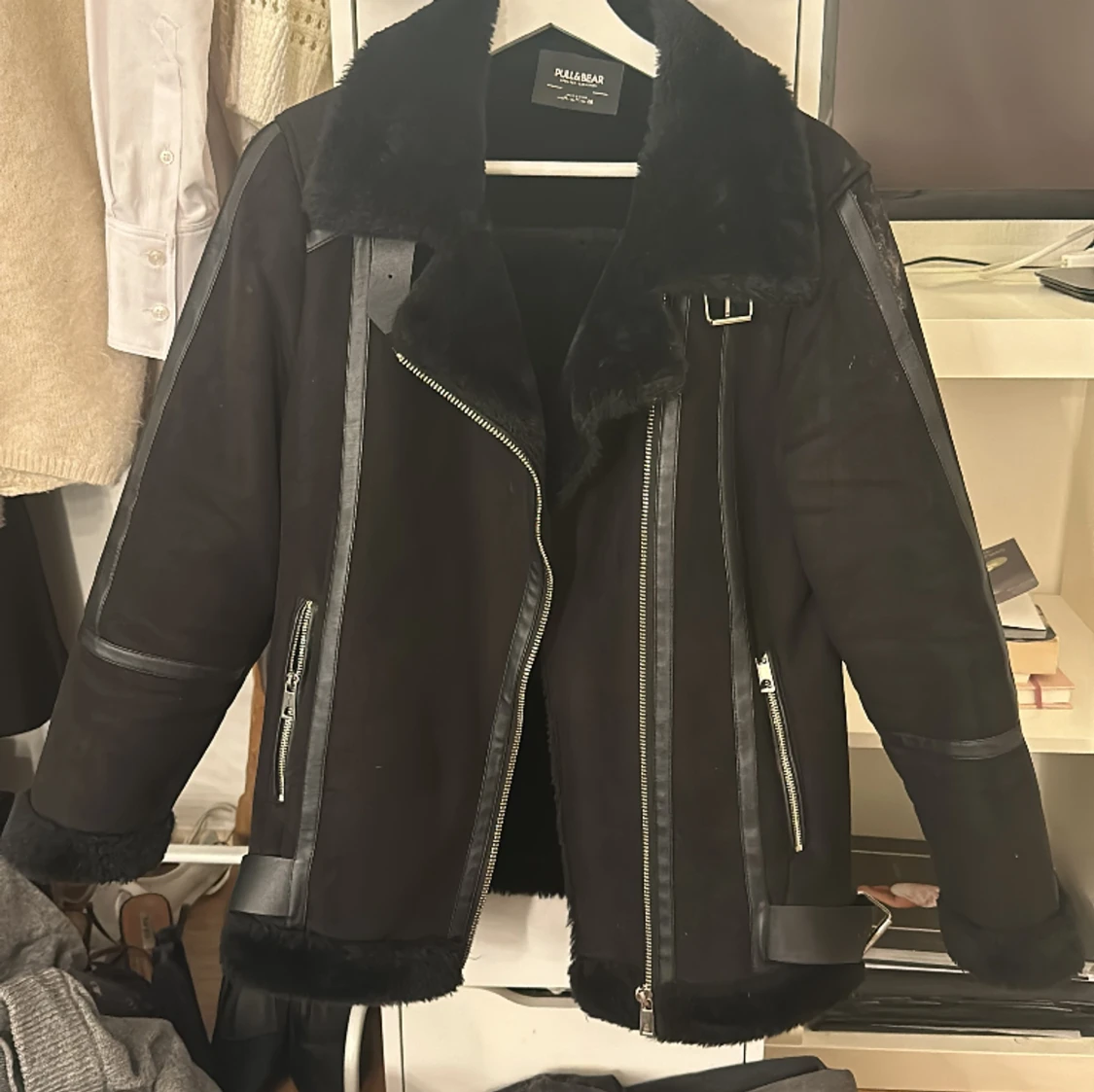 PULL&BEAR Svart Jacka - 91