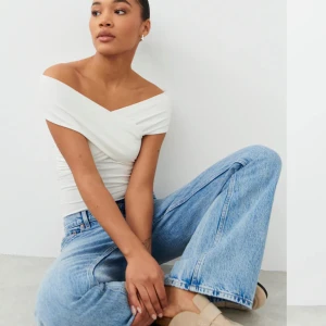 Gina topp - Hej! Om någon har denna i xxs eller xs snälla hör av er vill gör a köpa