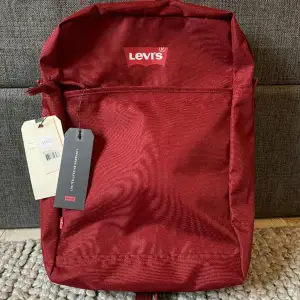 Ny Levis ryggsäck 