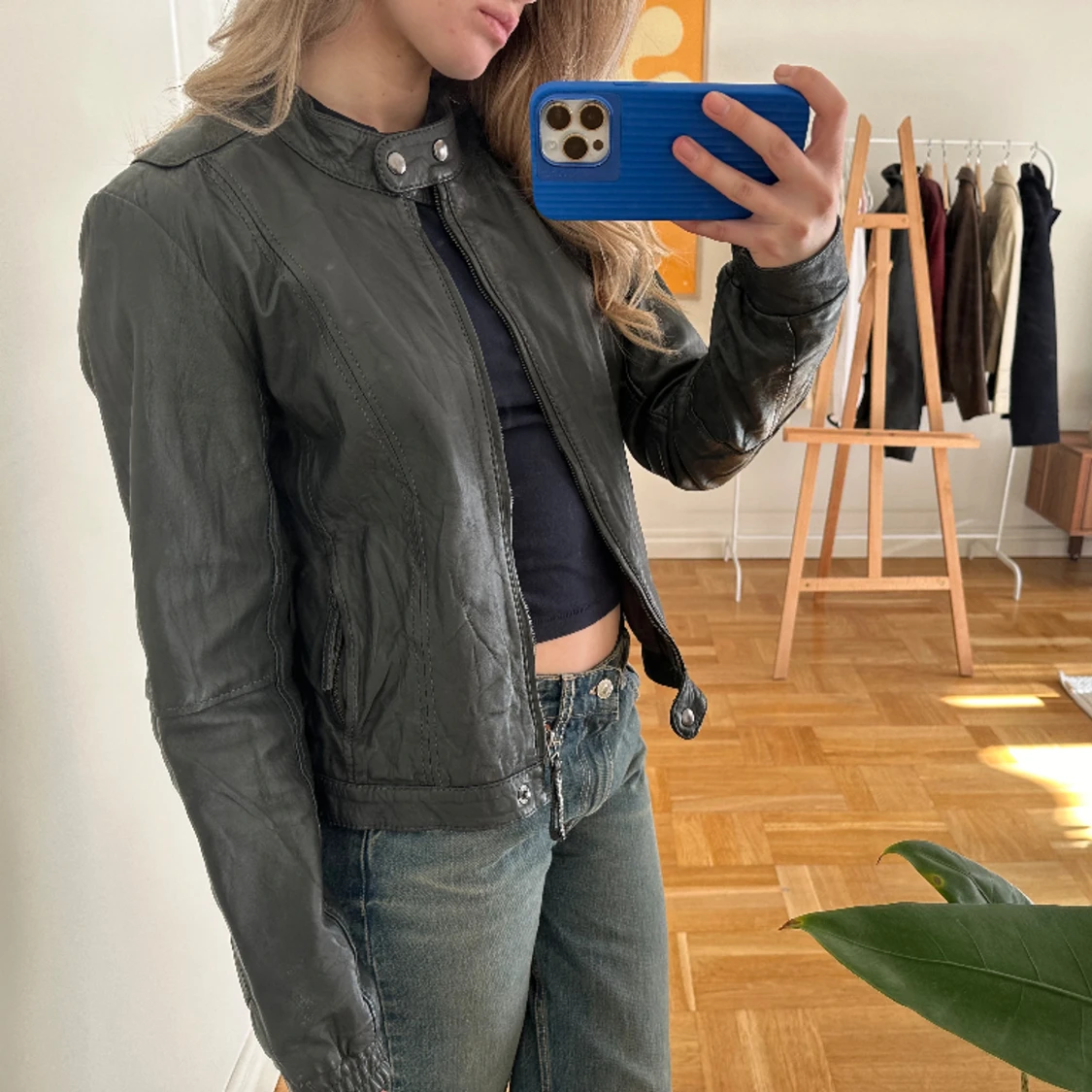 Svart skinnjacka  - 90