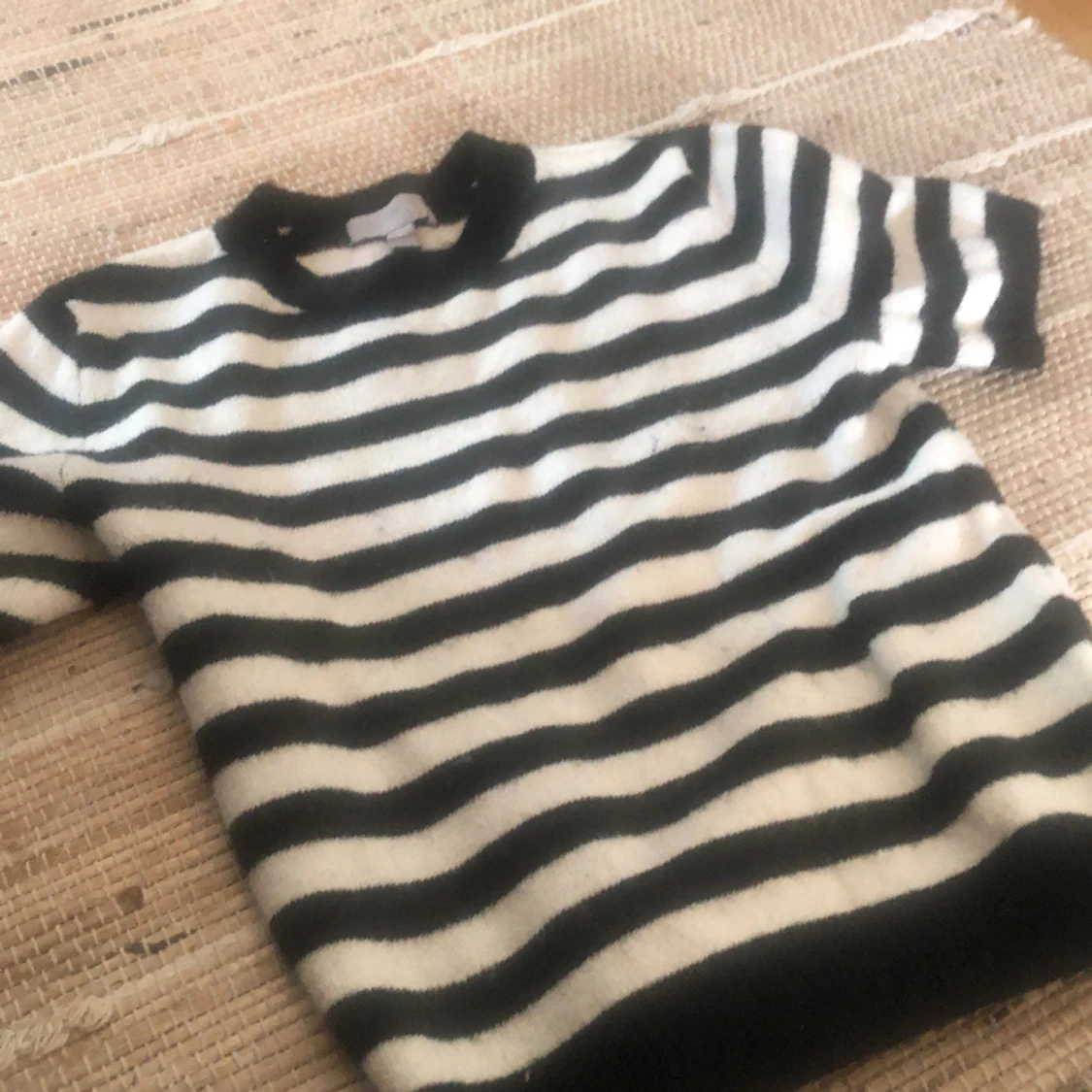 Stickad tröja hm  - 91