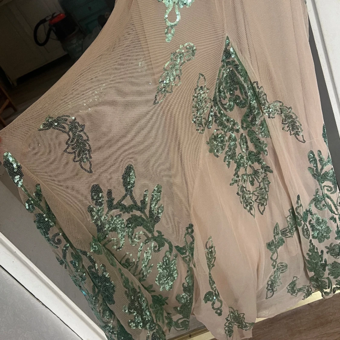 Grön och beige balklänning - 91