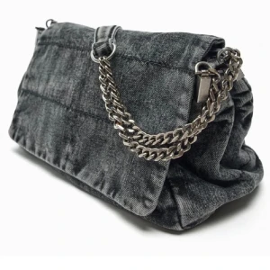 Handväska  - Säljer denna väska. Nyskick!! ❤️🫶🏻