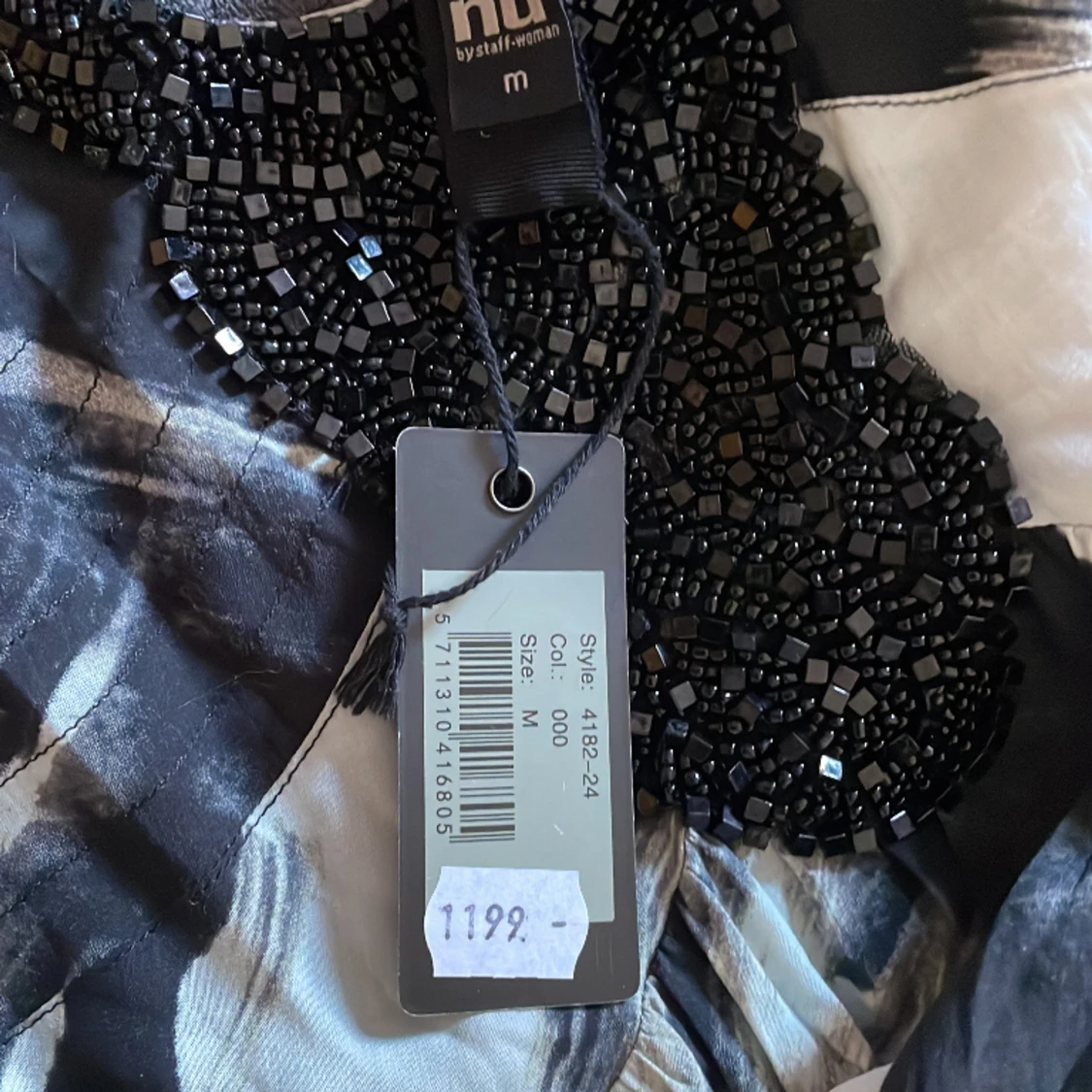 Svartgrå klänning - 91