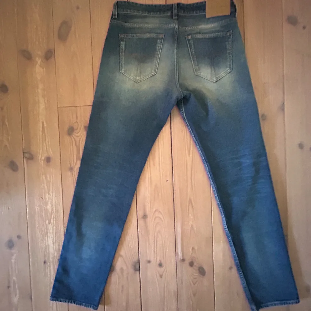 Helt oanvända tiger of Sweden jeans i passformen rex (slim,straight). Storlek 32/34. Jeans & Byxor.