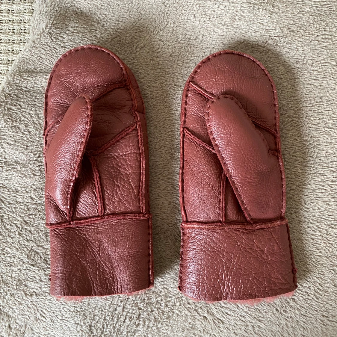 Vantar Uggs - 90