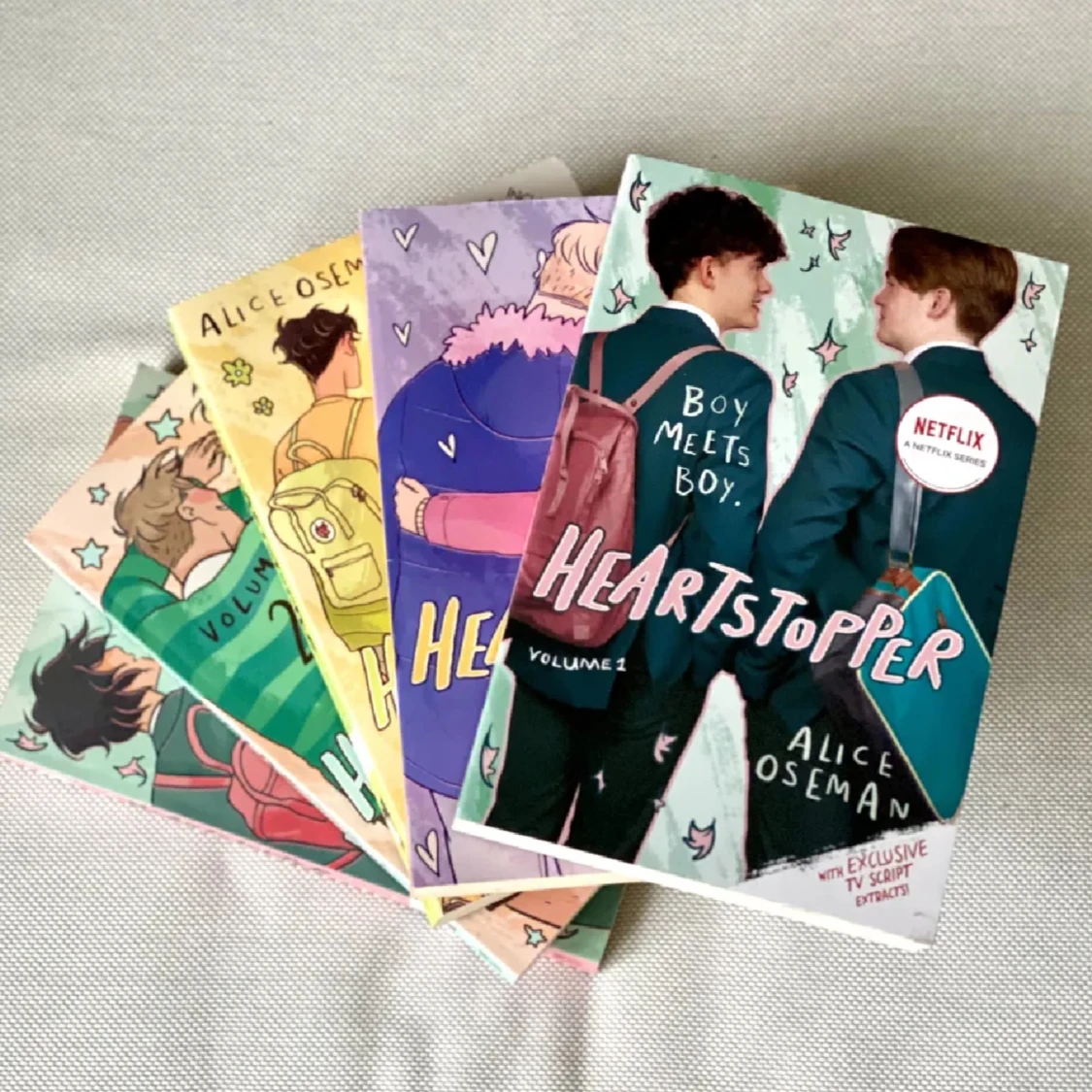 Heartstopper + Exklusiv bok